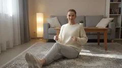 Bara en övning - och den gynnar din nedre rygg, nacke, ansikte och minskar till och med celluliter i låren. Låt oss prata om rumpvandring